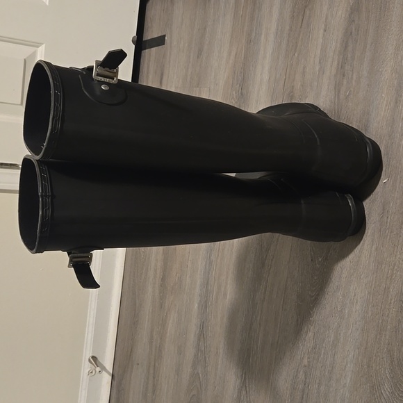 Hunter Tall Rain Boots - Picture 4 of 7